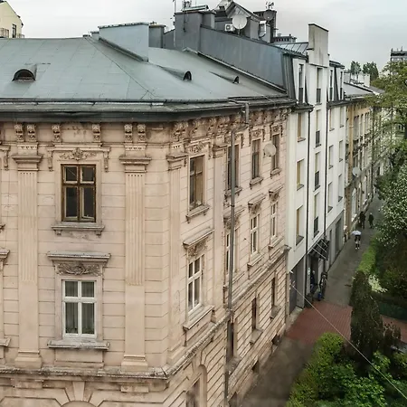 Atrium Szálloda 3*