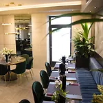 酒店 中庭酒店 3*